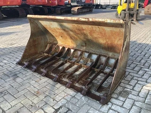 Volvo - Puinbak immagine 1