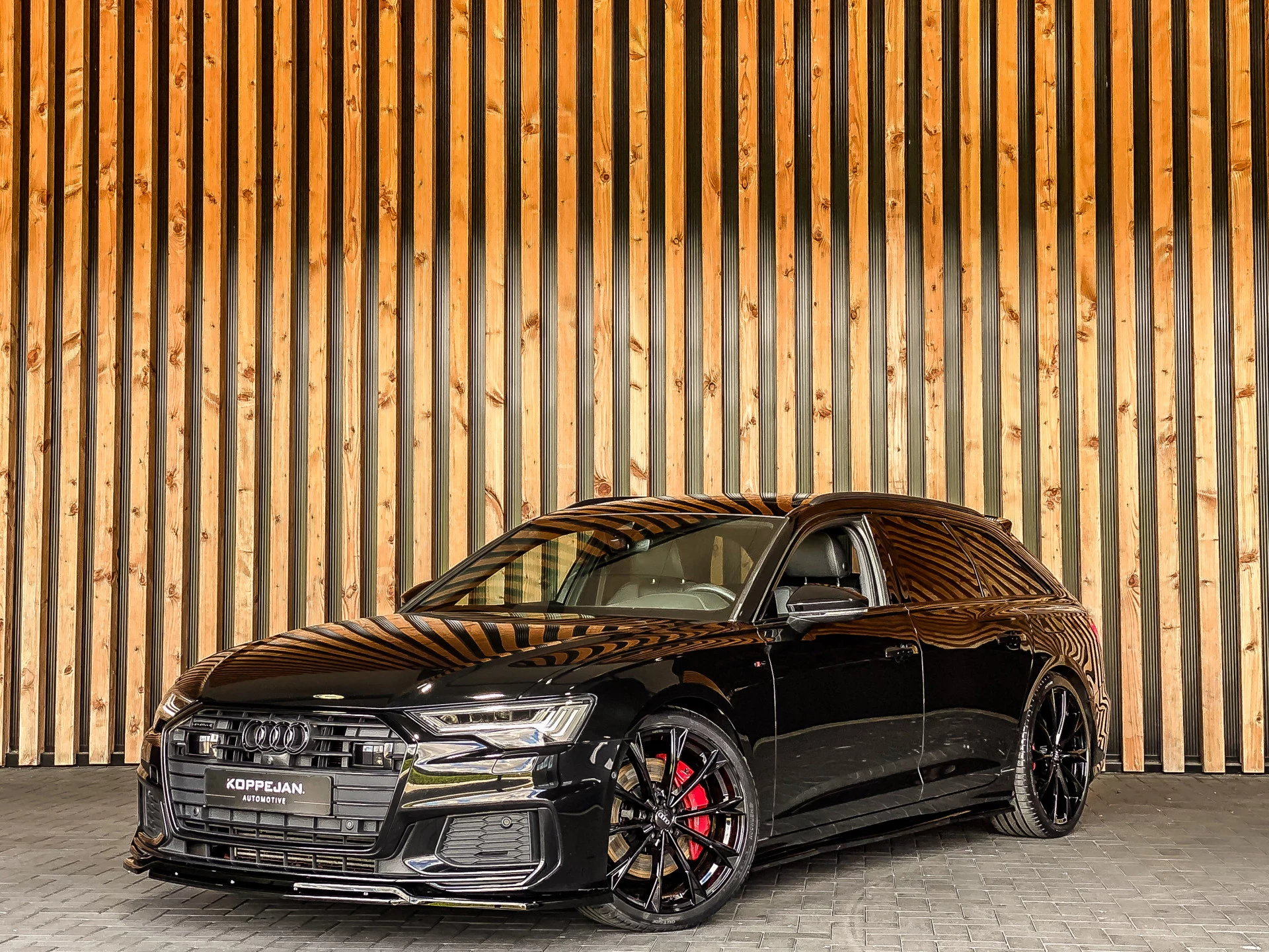 Audi A6 2021 - Avant 55 TFSIe 367PK Quattro Pro Line S Competition obrázek 2