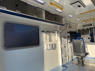 Mercedes-Benz Sprinter 2016 - 519CDI Special Ambulance Laadklep Automaat Airco Cruisecontrol V6 74000KM imagen 18