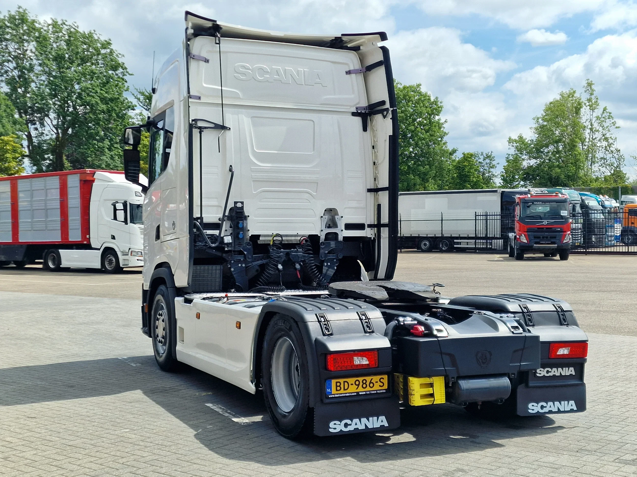 Scania S 2022 - 530S V8 NGS Highline 4x2 - Retarder - Night clima - 2x tank - Led image 4