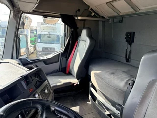 Renault T460 2014 - HIGH (EURO 6 / I-SHIFT / RETARDER / 2x DIESELTANK / PARKING AIRCONDITIONING / AIRCONDITIONING / ETC.) immagine 12