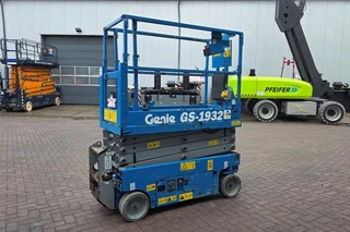 Genie 2013 - GS1932 Electric, Working Height 7.8 m, 227kg Capac immagine 2 miniatura