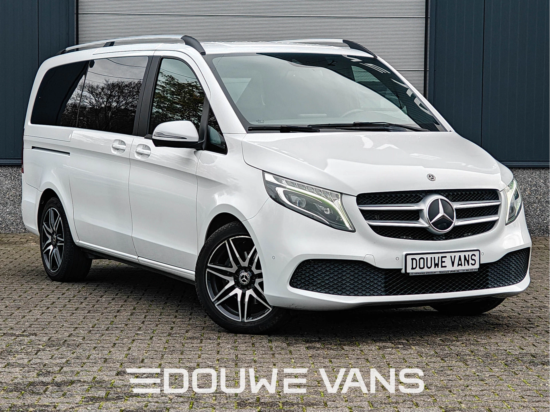 Mercedes-Benz V-Class 2019 - V220 L2 Edition Trekhaak LED Enkel Cabine Bild 1