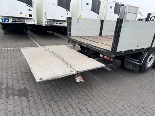 MAN TGS 2018 - 26,420 6X2*4 ,HMF 2120 K6 ,301000KM изображение 3