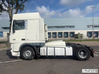 DAF XF105.460 2011 image 2 thumbnail