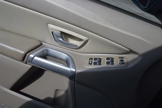 Volvo XC90 2003 - 2.9 T6 Automaat 7 Persoons Airco 272 PK image 16