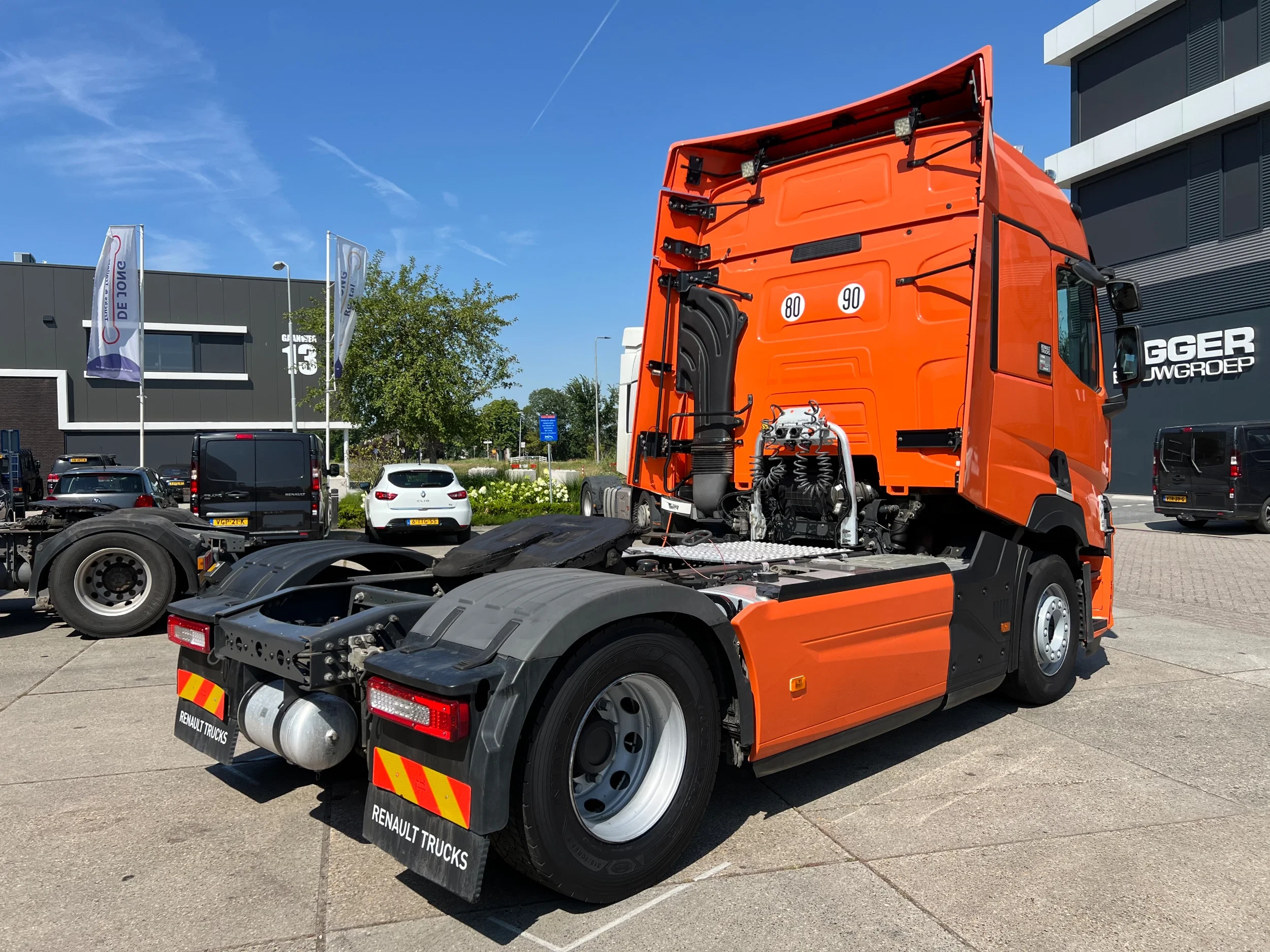 Renault T480 2022 - / 2x Tank / Full Spoilers / Euro 6-E afbeelding 4