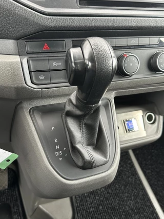 Volkswagen Crafter 2019 - 50 2.0 TDI Highline BE-combi met laadklep Automaat obrazek 10