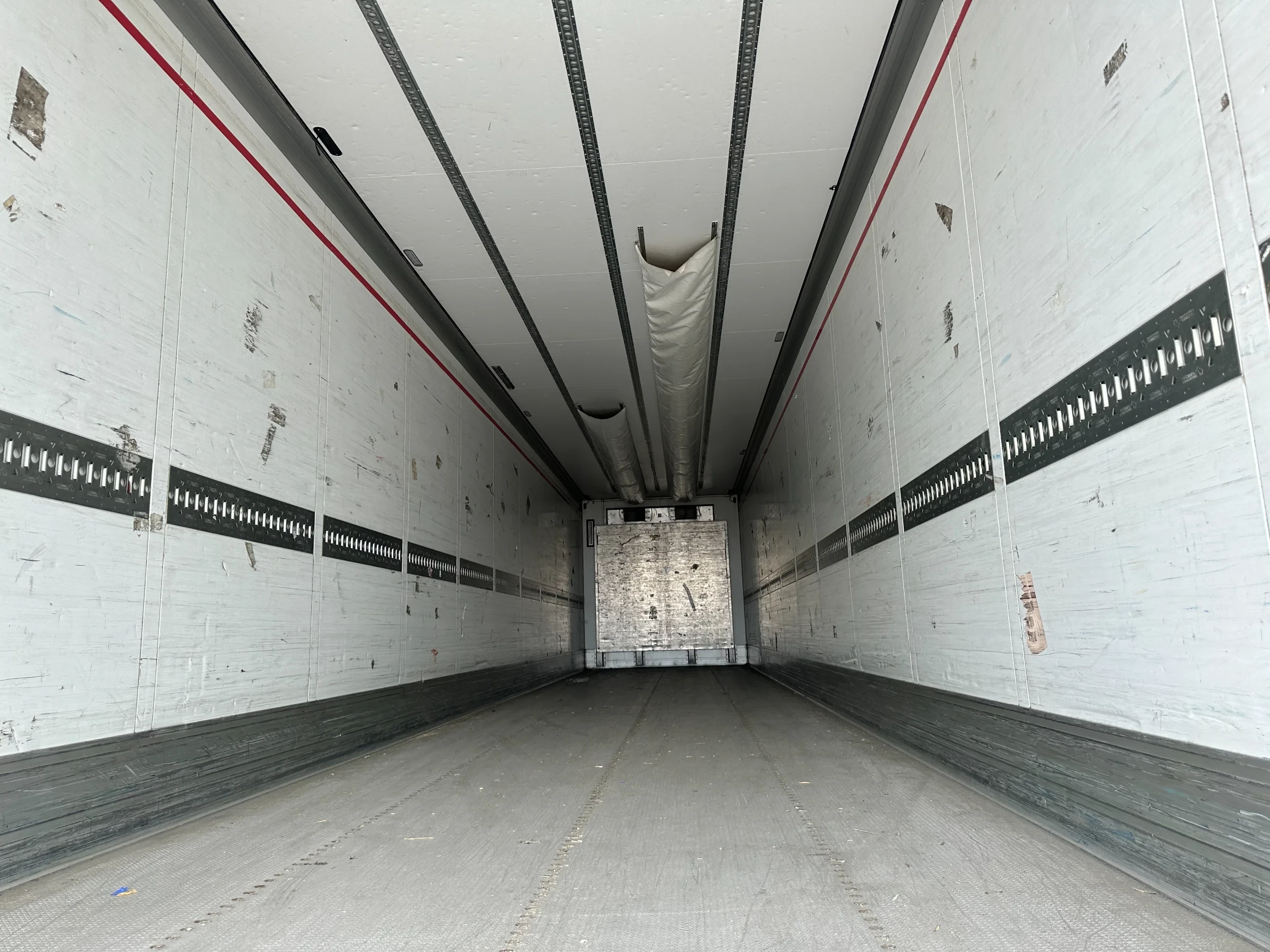 Schmitz Cargobull 2015 - CARRIER VECTOR 1950 D/E / DISCBRAKES / NL-TRAILER / APK: 9-2026 immagine 8