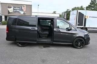 Mercedes-Benz V-Class 2023 - 300d AMG DC L3 XL Avantgarde Edition imagen 3