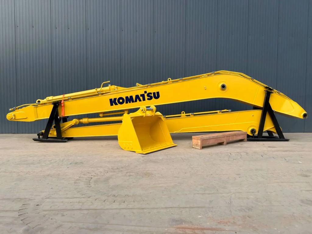 Komatsu 2026 - PC220 18m set Long Reach Equipment afbeelding 1