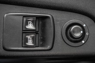 Opel Vivaro 2017 - 1.6 CDTI L2H1 125PK | DC| Sport | LED | Camera | Cruise | Airco | Euro 6 image 25