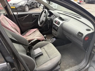 Opel Corsa 2003 - 1.4-16V Cosmo APK tot 04-2027 immagine 10