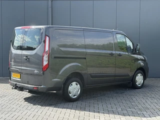 Ford Transit Custom 2022 - 2.0 TDCI / L1H1 / 1e EIG. / AIRCO / CRUISE / NAVI / LED / 2.5 TONS TREKHAAK / 3-ZITS / PDC afbeelding 3 miniatuur