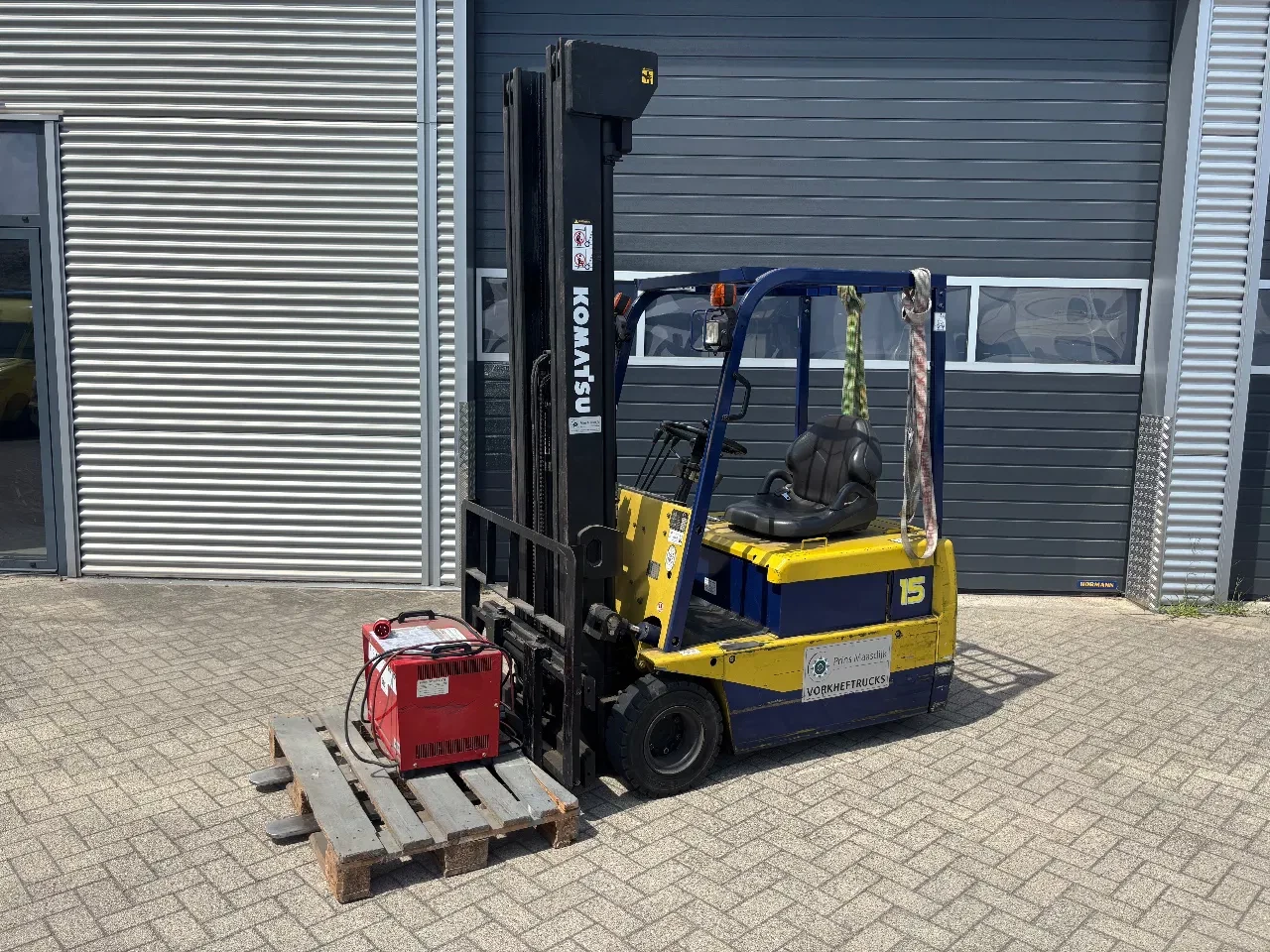 Komatsu FB15M3 2002 - Vorkheftruck Triple Mast & Side Shift + Lader Bild 2