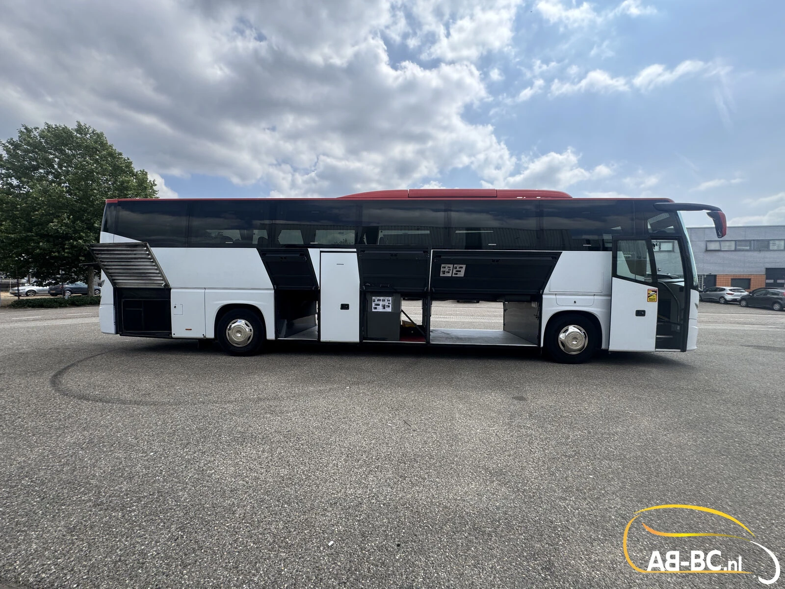 VDL Futura FHD2 129 440 2014 afbeelding 6