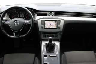 Volkswagen Passat 2016 - Variant 1.6 TDI Business Edition obrázek 2 náhled