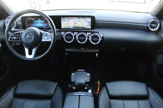 Mercedes-Benz CLA 2021 - Shooting Brake 200 AUT7 Luxury Line LEDER WIDESCREEN SFEER CARPLAY afbeelding 2 miniatuur