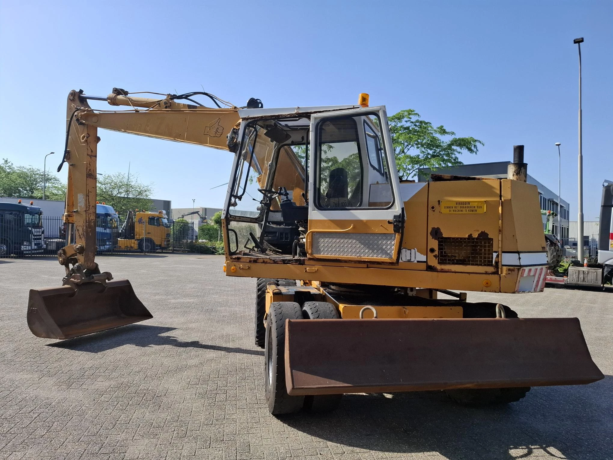 Liebherr 1991 - A900C / NL WHEELED EXCAVATOR / 67KW / 19025 HOURS / 1991 afbeelding 8