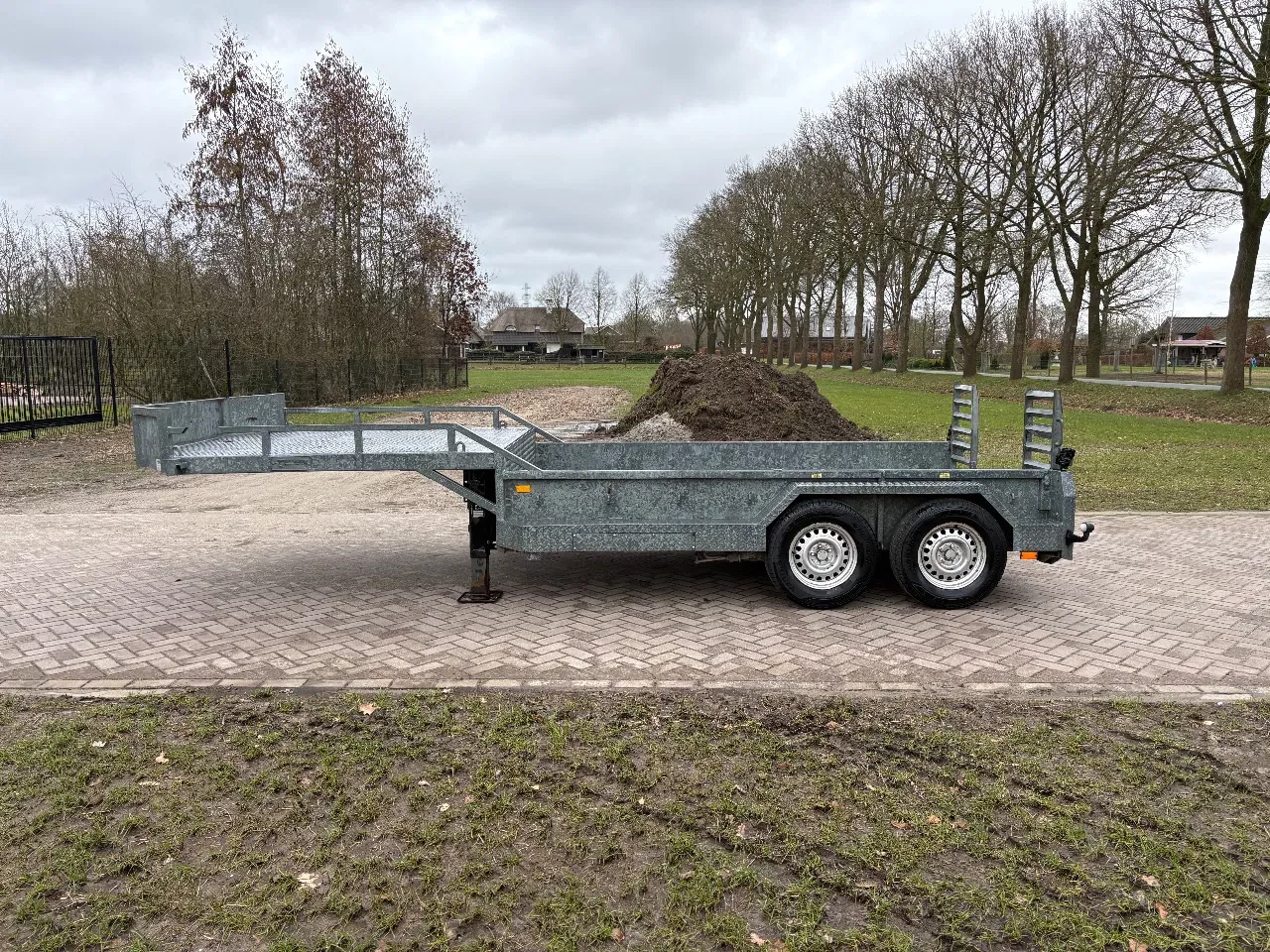 Veldhuizen 2010 - Be oplegger 5.2 TON kuip dieplader immagine 2