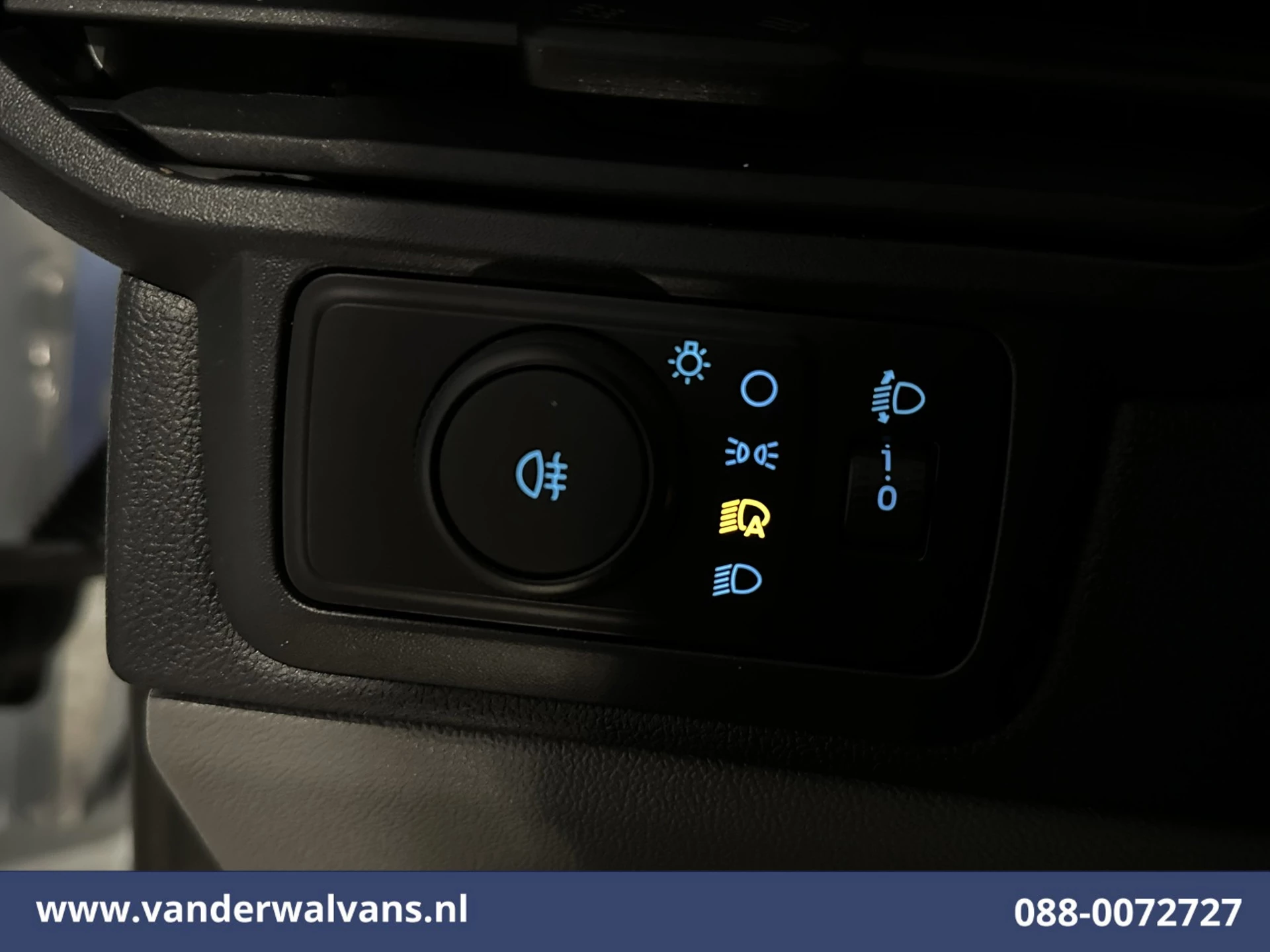 Ford Transit Custom 2024 - 2.0 TDCI 111pk L1H1 Euro6 Airco | Camera | LED | Apple Carplay | Cruisecontrol obrázek 18