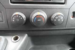 Renault Master 2017 - | L2H2 | 348578Km | 2017 | 3rd Seat | A/C | TUV/MOT/APK 04-2027 | NL-Van obrazek 23