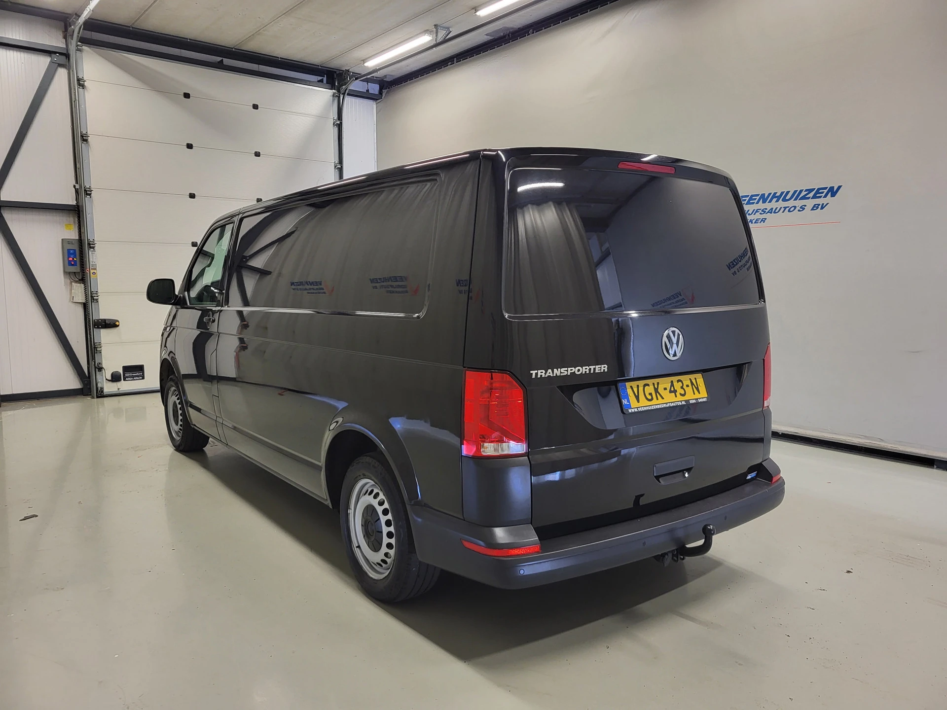 Volkswagen Transporter 2020 - 2.0TDI 150pk L2/H1 Automaat Euro 6! image 17