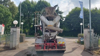 Scania P 1998 - P114-340 8x4 Mixer Full Steel Spring afbeelding 6