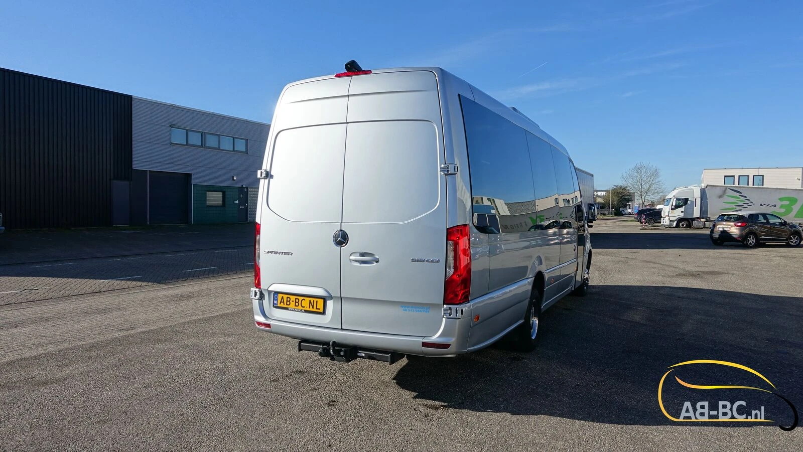 Mercedes-Benz Sprinter 2026 - NEW 519 CDI - 24 Seats EURO 6 zdjęcie 9