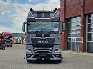 MAN TGX 2026 - 18.520 GX - D30 - Retarder - Full air - Night clima - Navi - 2x tank - Custom exterior afbeelding 2 miniatuur