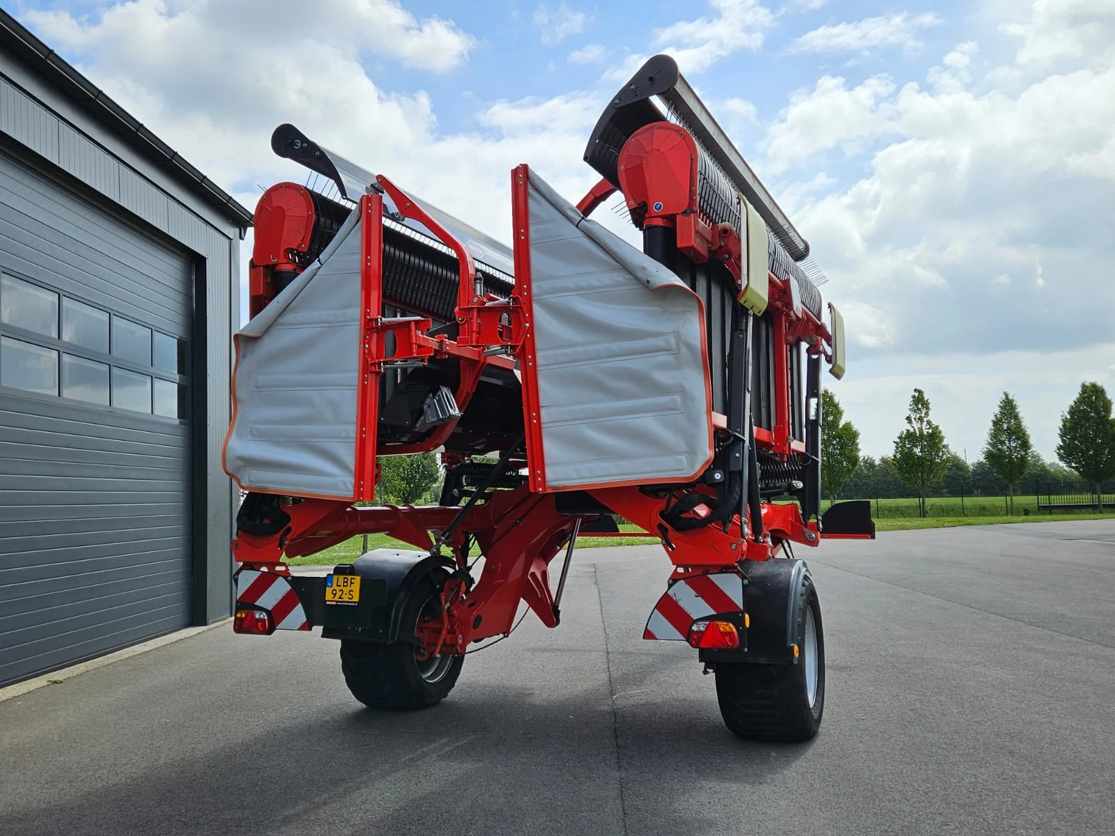 Kuhn 2020 - MERGE MAXX 950 Bandenhark afbeelding 5
