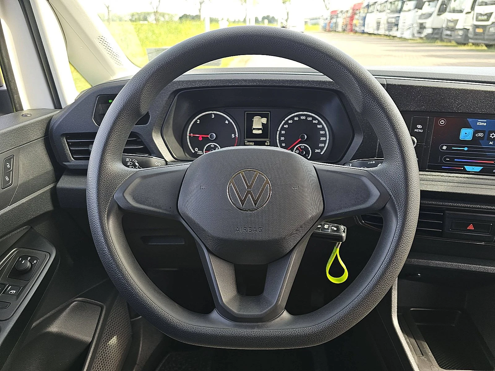 Volkswagen Caddy 2021 - 2.0 изображение 10