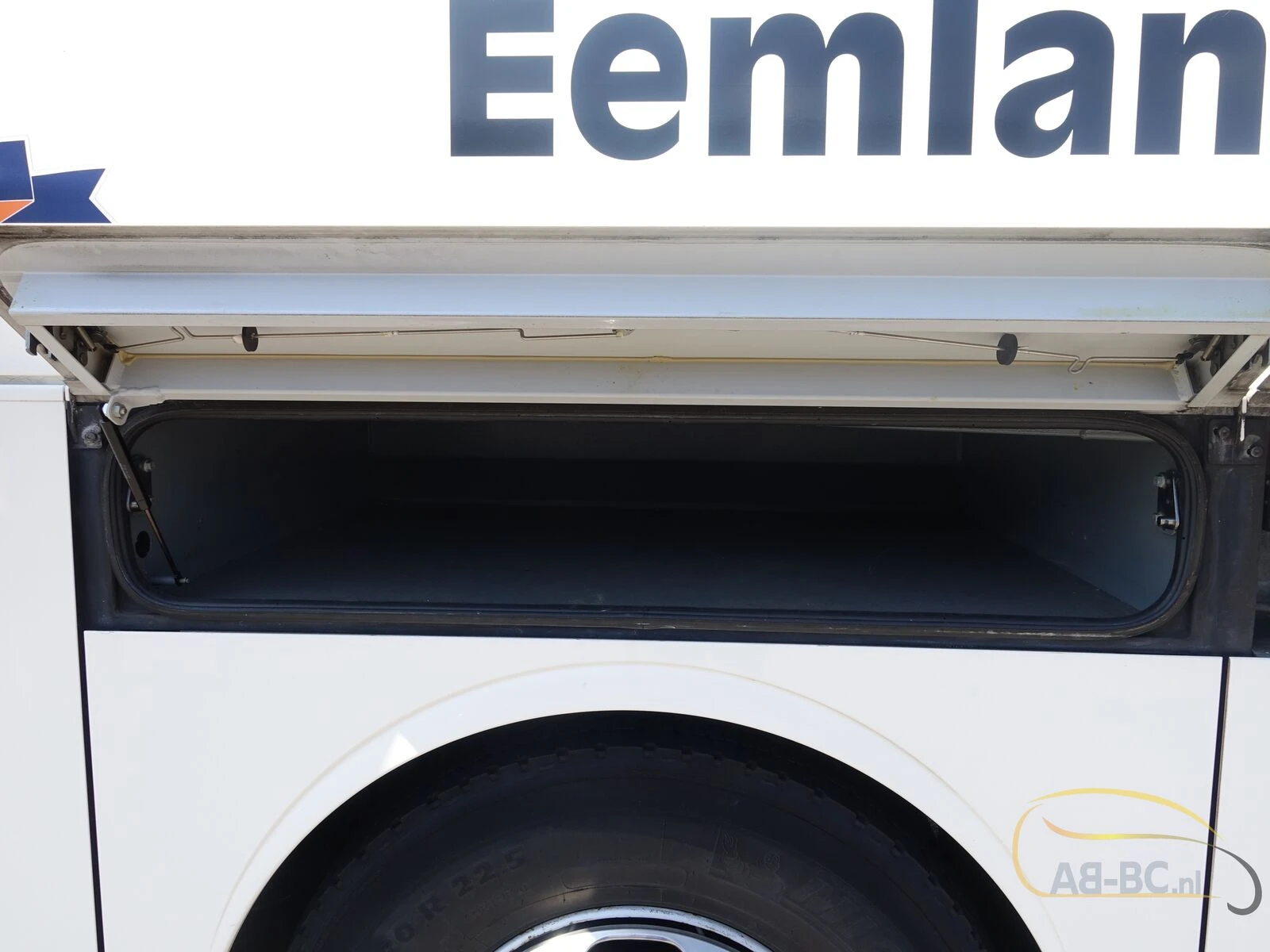 Mercedes-Benz Tourismo RHD-L, 62 Seats, Euro 6 2015 afbeelding 28