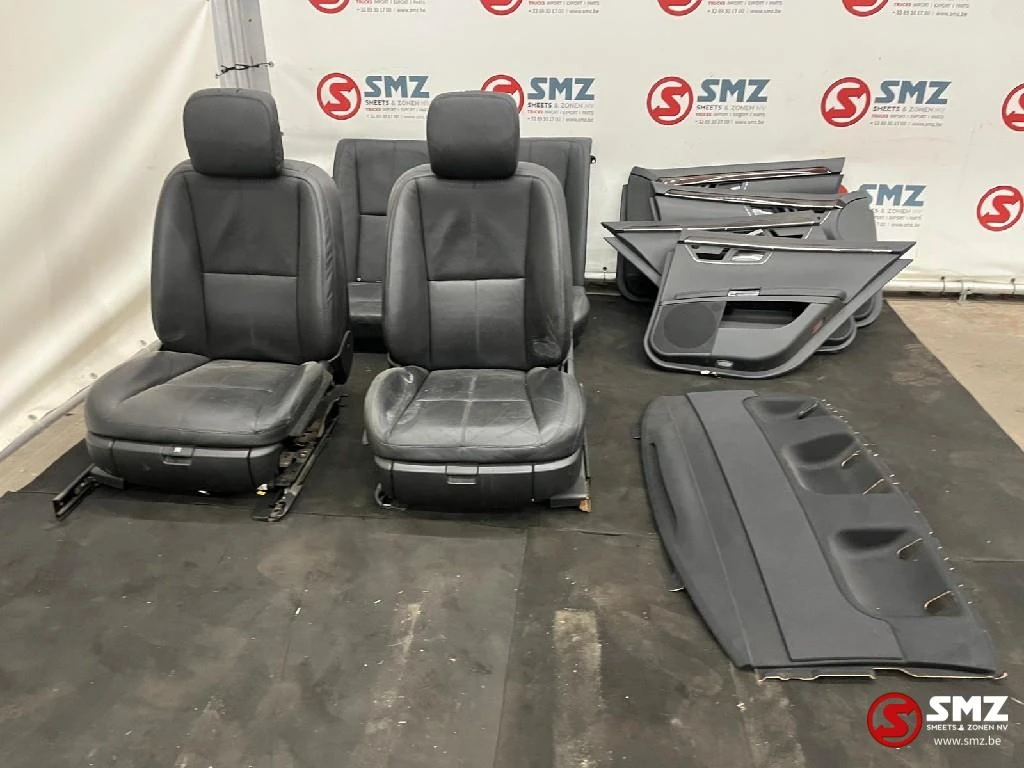 Mercedes-Benz - Occ set interieur met zetels W221 Mercedes afbeelding 1