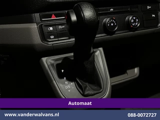 Volkswagen Crafter 2020 - 2.0 TDI 141pk Automaat L3H3 L2H2 Euro6 Airco | Camera | Navigatie | 3000kg Trekhaak | Imperiaal | Apple Carplay obrazek 5