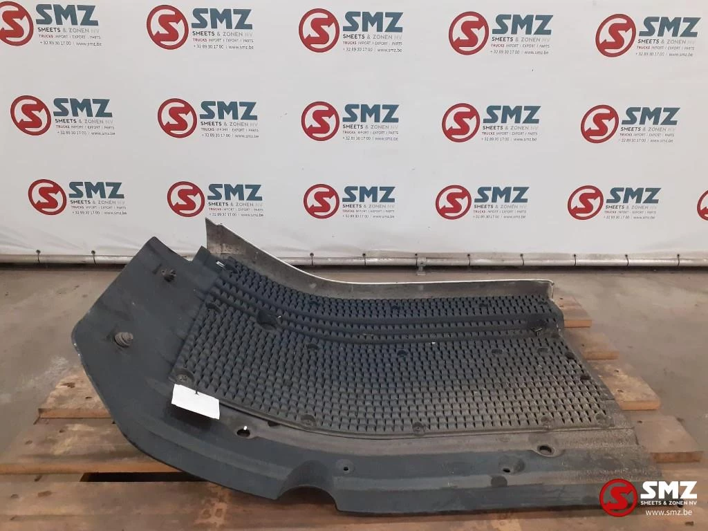 Scania 2017 - Occ spatbord linksachter Scania immagine 5