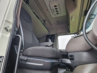 DAF N/A 2018 - XF 450 image 7