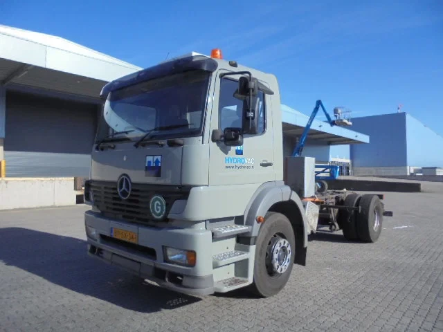 Mercedes-Benz Atego 2004 - 1828 L NL TRUCK imagen 1