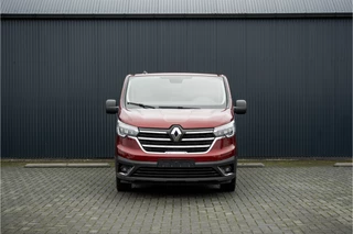Renault Trafic 2024 - Blue dCi 150PK | L2H1 | 9-Zits | LED | Camera | Navi | Zijschuifdeur R+L | Cruise | Airco | PDC bild 3