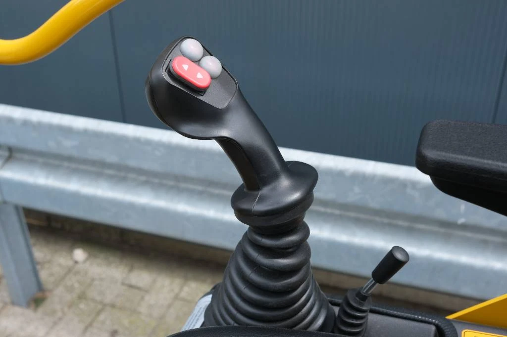 Eurotrac 2026 - W11 | 2026 | Giant snelwissel | Radlader hoflader afbeelding 5