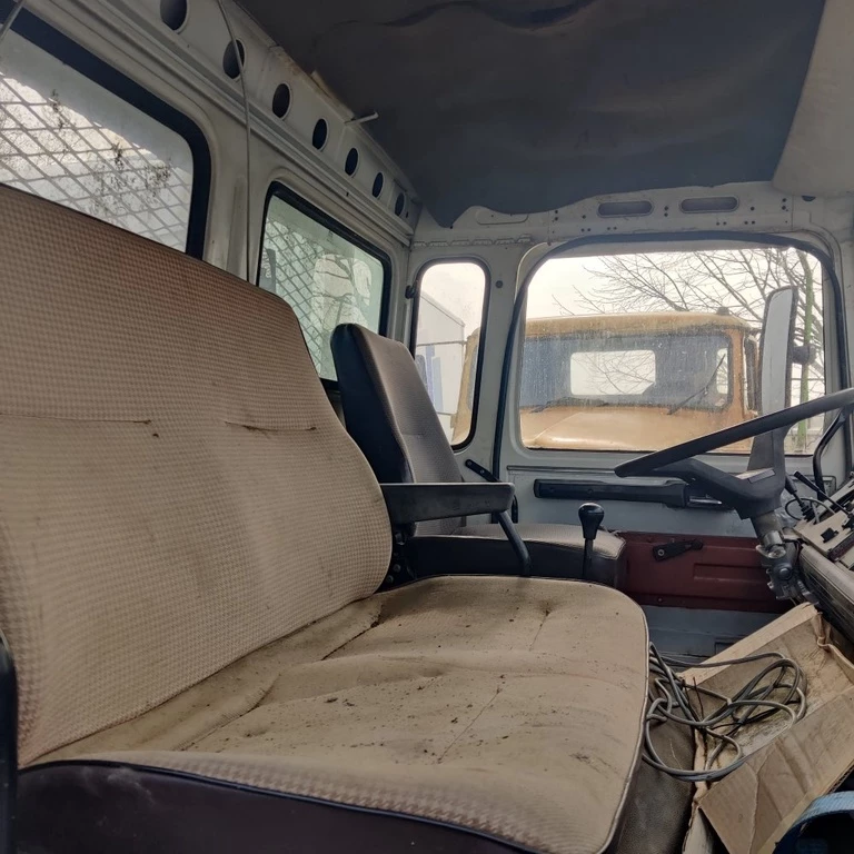 Renault 230 1983 image 7