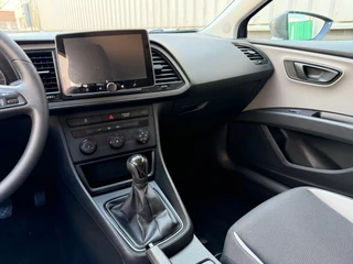 SEAT Leon 2014 - ST 1.2 TSI Reference bj.2014 Carplay|OH aantoonbaar. изображение 16