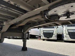 System Trailers PRSH18-1TRI 2012 - / Roof Damage - Dach Schade bild 9