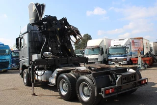 Mercedes-Benz Arocs 2019 - N/A obrazek 14