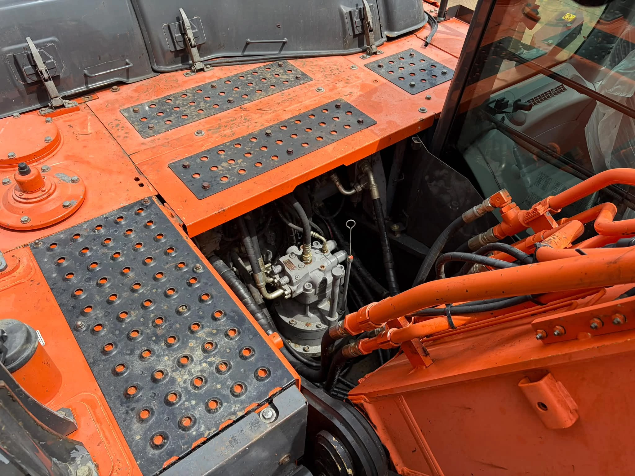 Hitachi ZX210LC-6 New Bucket 2018 imagen 31