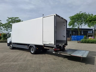 Mercedes-Benz Atego 2020 - 1523 / THERMOKING T560R / 201691 KM / LAMBERET ISOLATED COOLBOX 7MTR / PLATFORM 1500KG / TUV:06-11-2026 / TOP CONDITION / AUTOMATIC / EURO-6 / 2020 obrazek 4