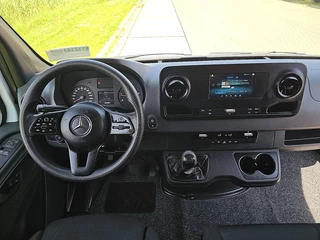 Mercedes-Benz Sprinter 2022 - 317 obrazek 8