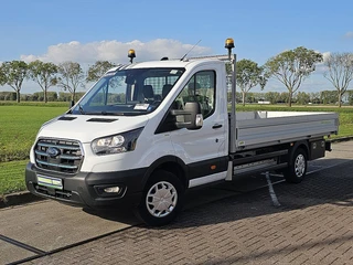 Ford E-Transit 2024 imagem 2 miniatura