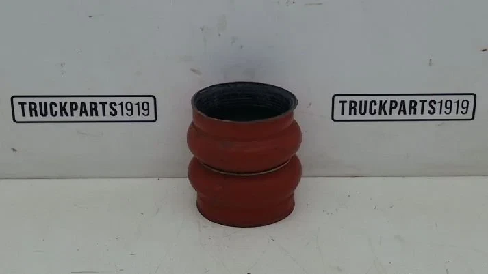 Scania - Cooling System Interkoelerslang Scania afbeelding 1