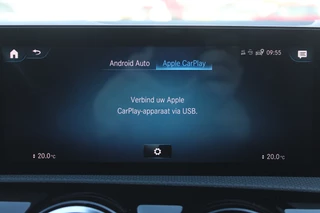 Mercedes-Benz A-Class 2021 - 180 AUT7 AMG LINE NIGHT PAKKET SFEER WIDESCREEN NL AUTO imagem 28